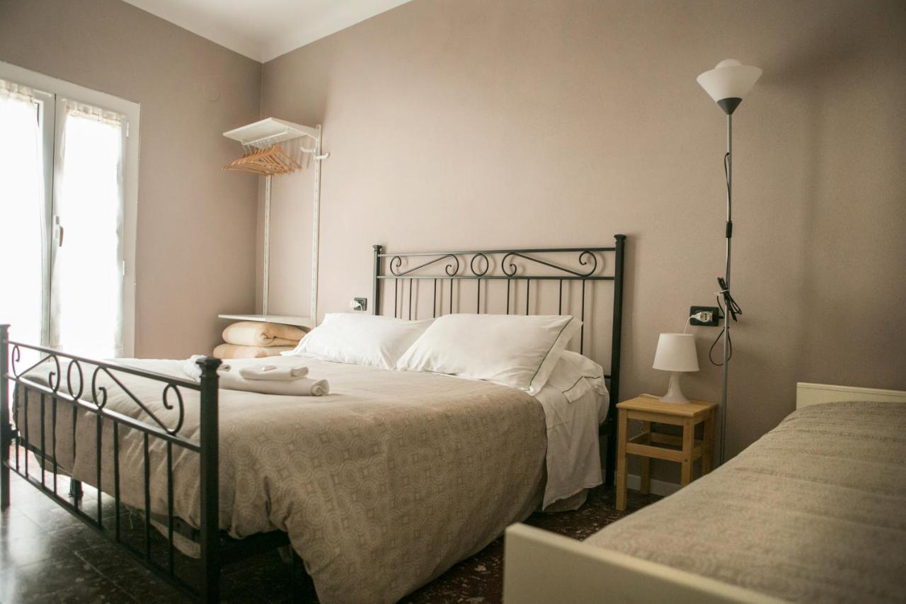 Vernazza2010 Rooms Bagian luar foto